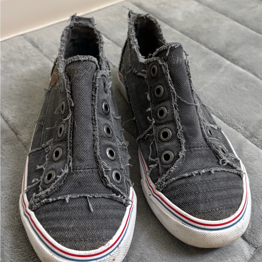 Casual Gray Slip-On Sneakers
